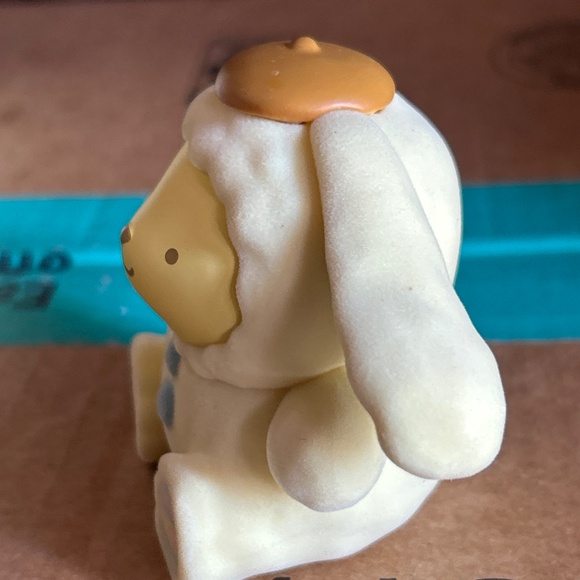 Sanrio Pompompurin Flocked Bunnies Top Toy Blind Box Figure - Picture 5 of 10